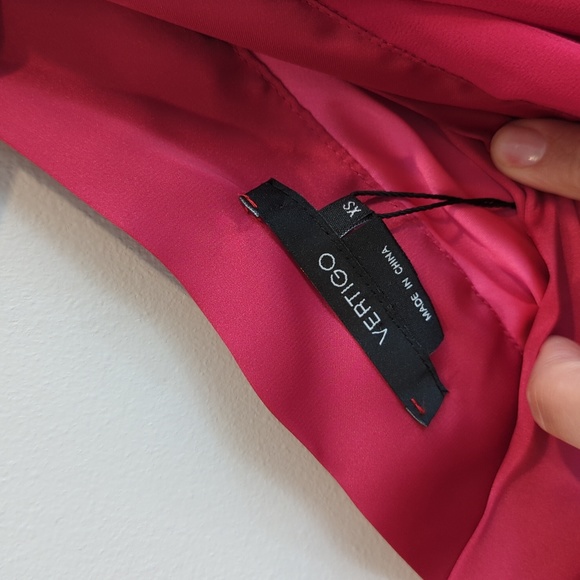 Top - Picture 2 of 3